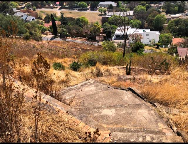 LAND FOR SALE IN CONSTANTIA KLOOF